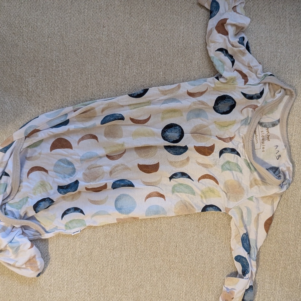 Newborn Luna Gown - Little Sleepies